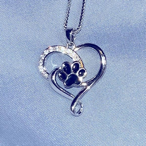 Other - Silver heart crystals & black paw print necklace shiny chain NEW BEAUTIFUL